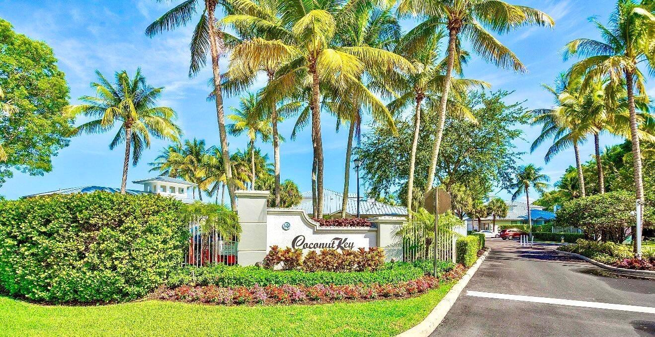 168 COCONUT KEY Lane, Delray Beach FL 33484