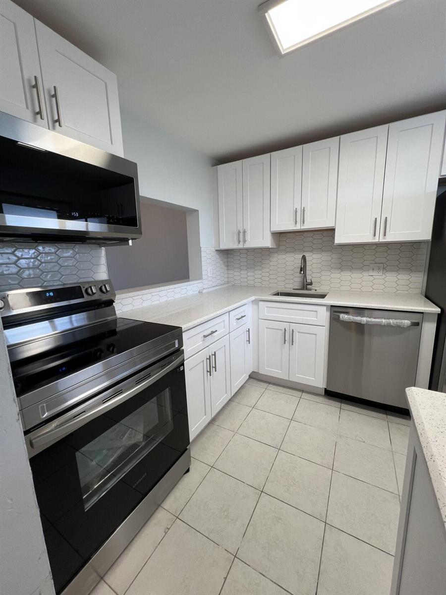 5961 NW 2nd Avenue # 506, Boca Raton FL 33487