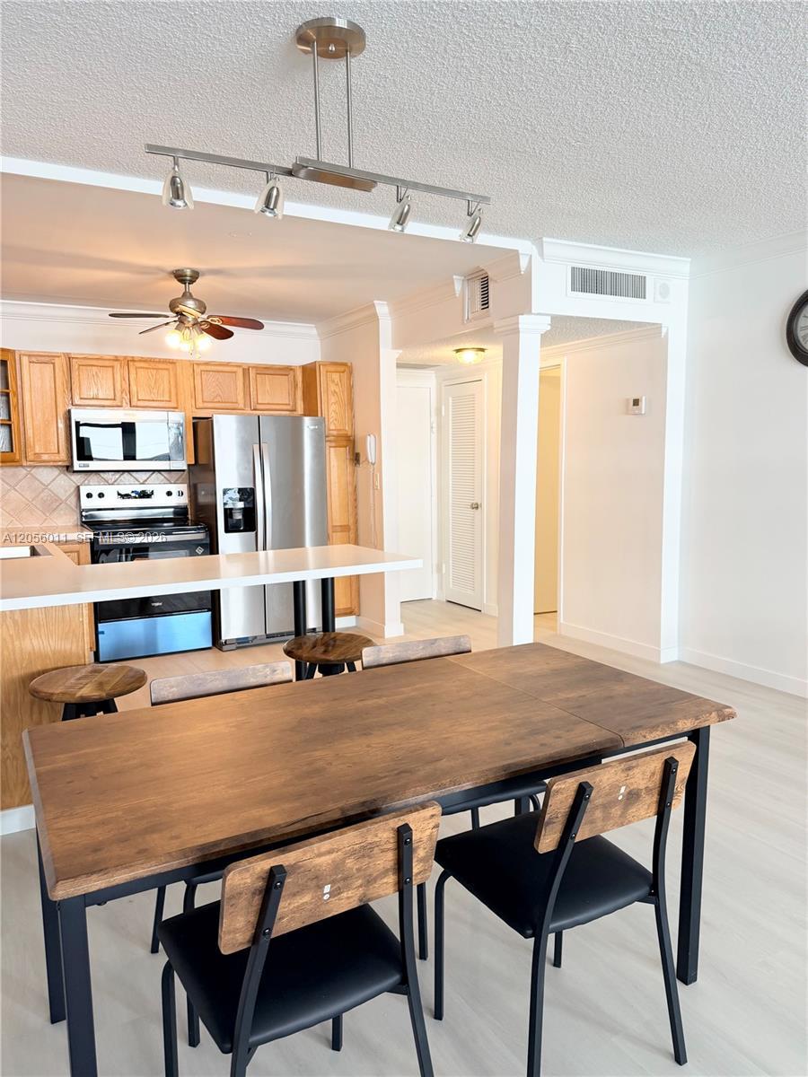 3725 S Ocean Dr # 521, Hollywood FL 33019