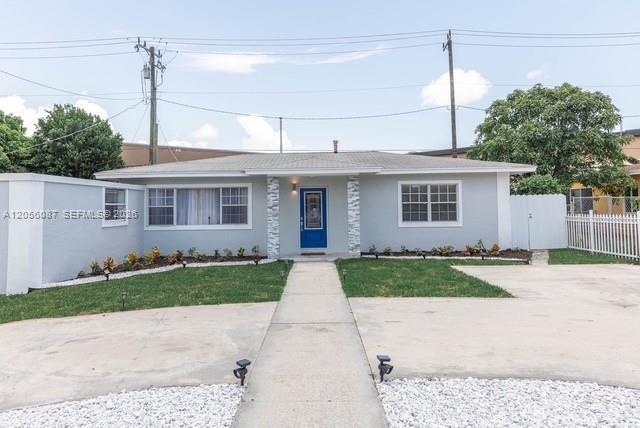 935 NE 164th St, North Miami Beach FL 33162