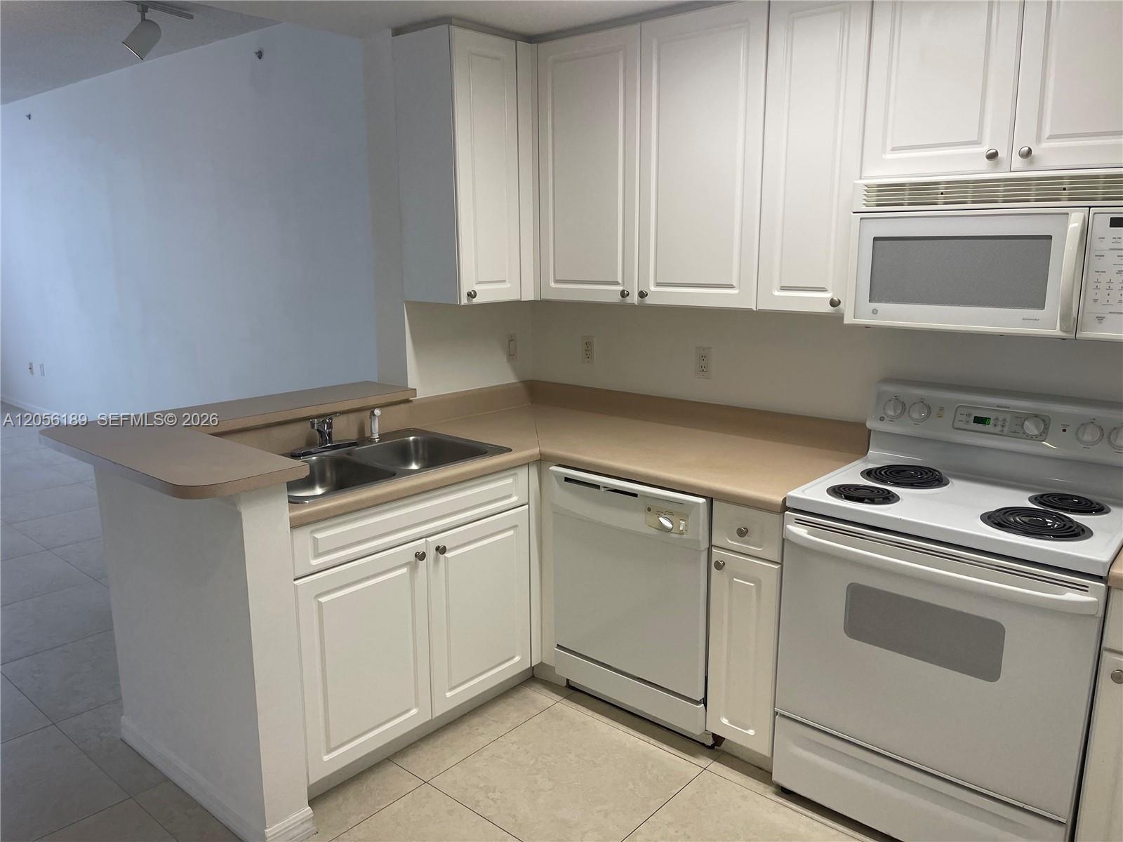 255 Evernia St # 616, West Palm Beach FL 33401