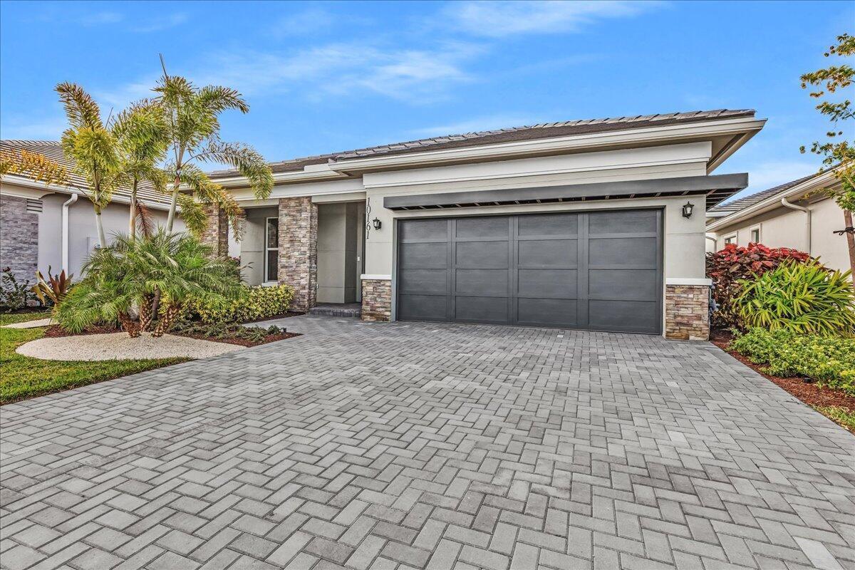 10161 TIMBER CREEK Way, Palm Beach Gardens FL 33412