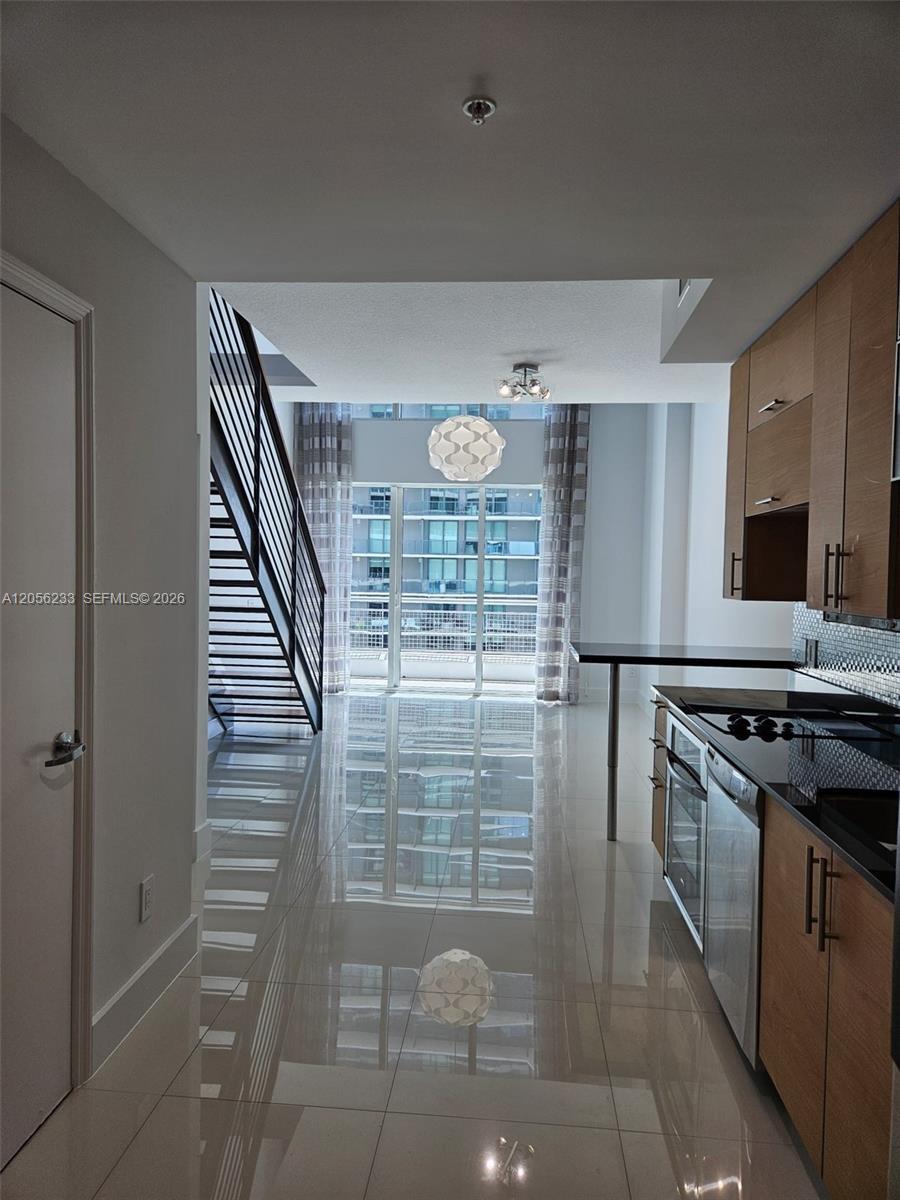 60 SW 13th St # 2810, Miami FL 33130