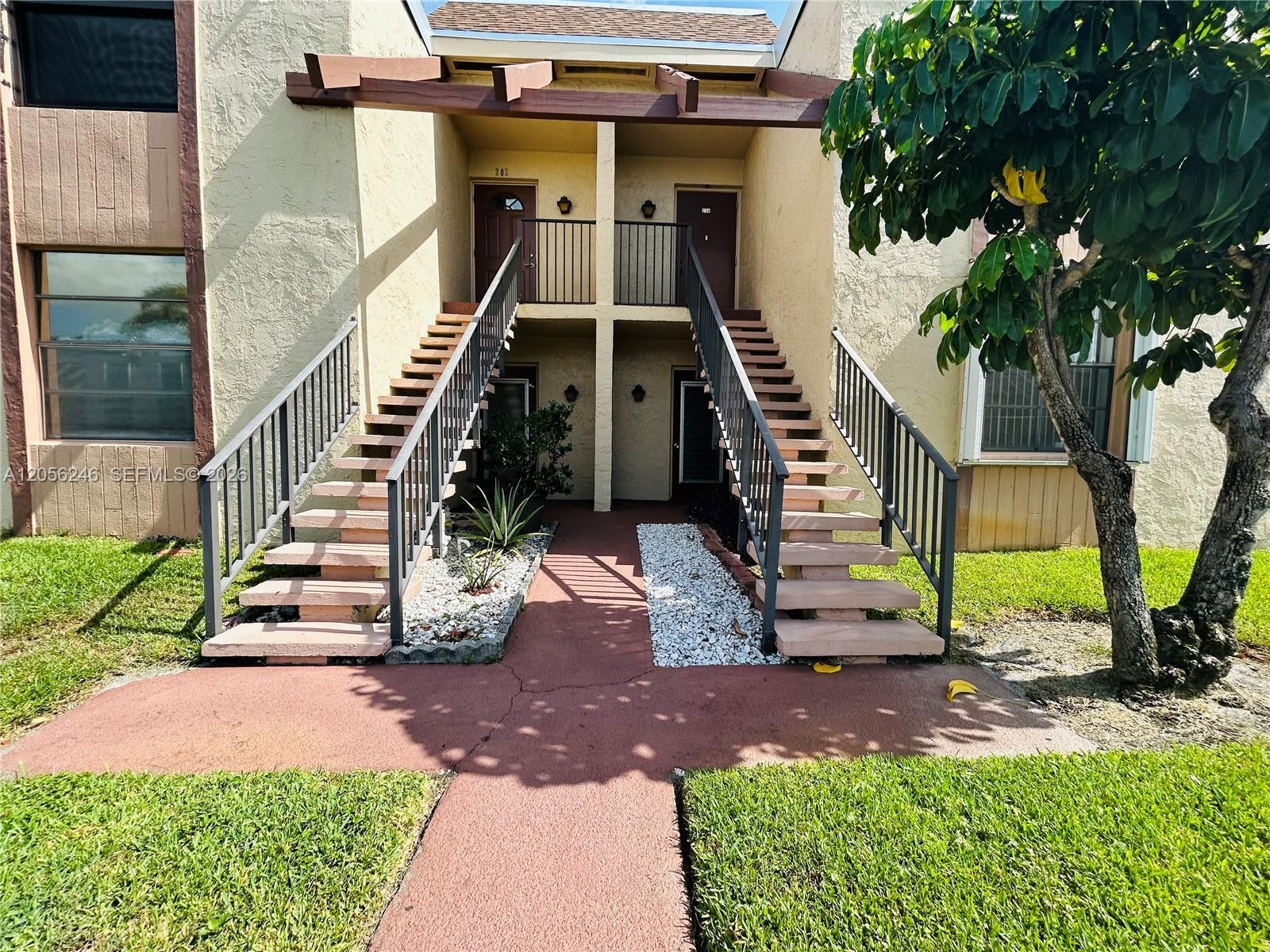 7355 NW 18th St # 104, Margate FL 33063