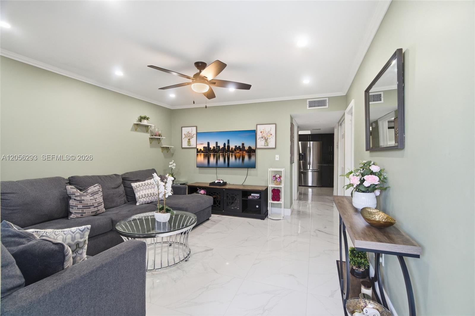 5460 SW 36th St, West Park FL 33023