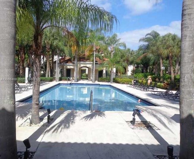 570 S Park Rd # 6, Hollywood FL 33021