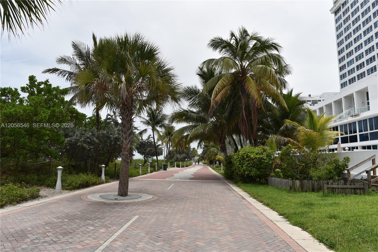 5555 Collins Ave # 8K, Miami Beach FL 33140