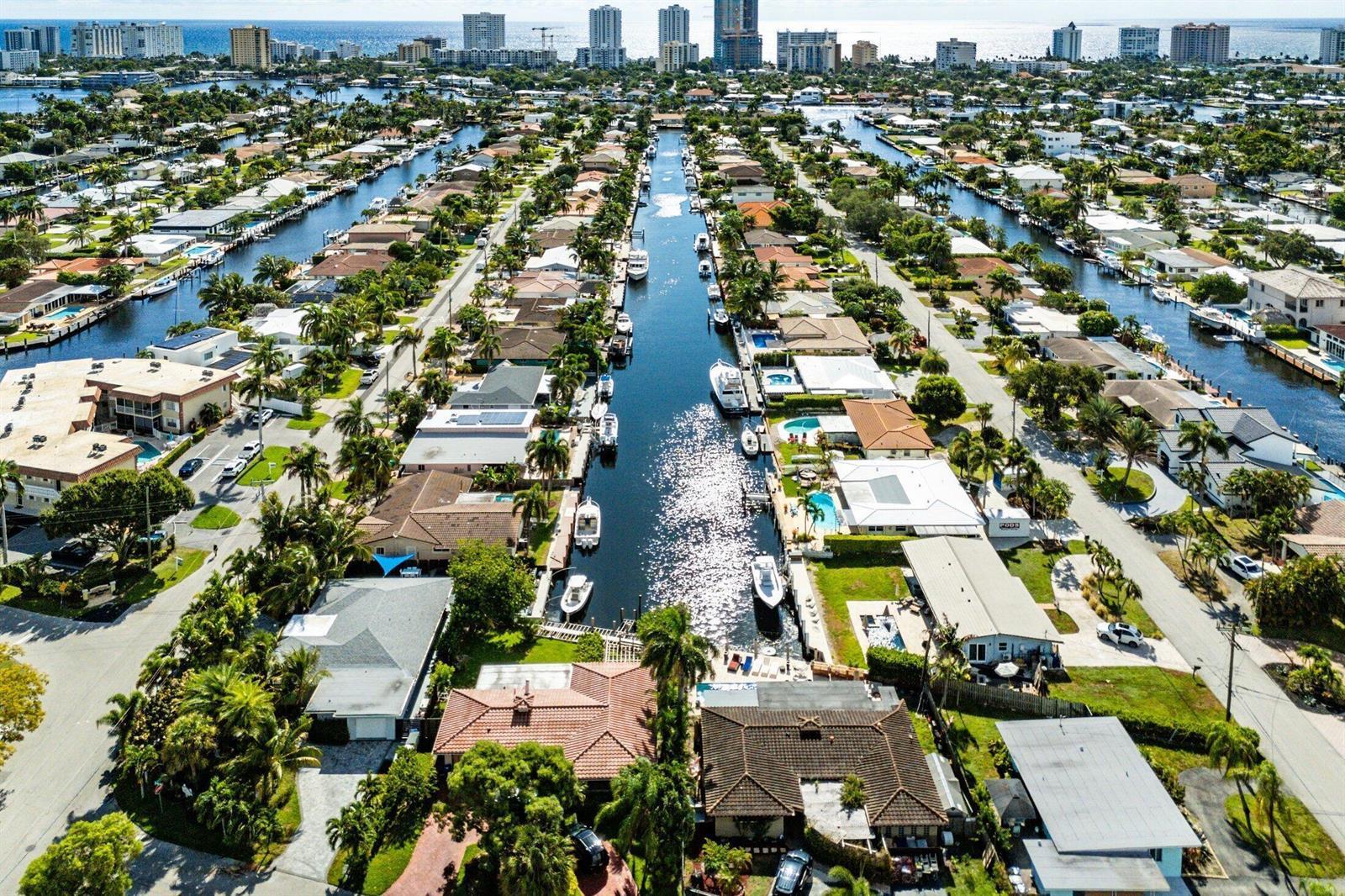 2200 SE 9TH Street, Pompano Beach FL 33062