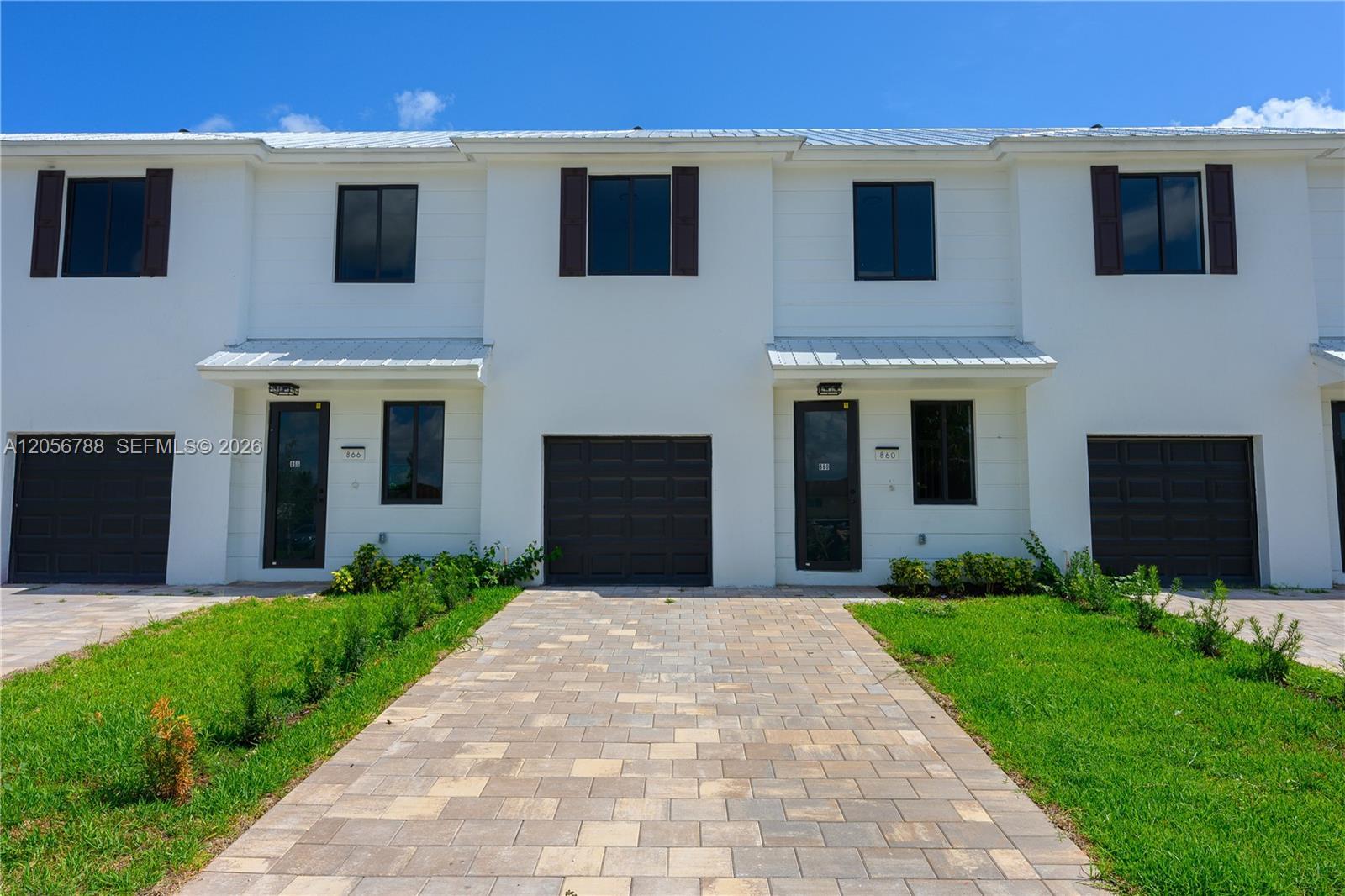 854 SW 1st St, Florida City FL 33034