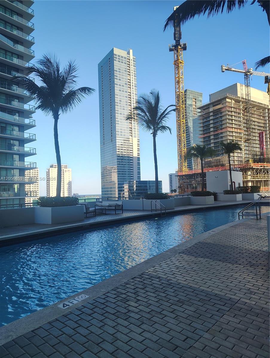 60 SW 13th St # 1117, Miami FL 33130