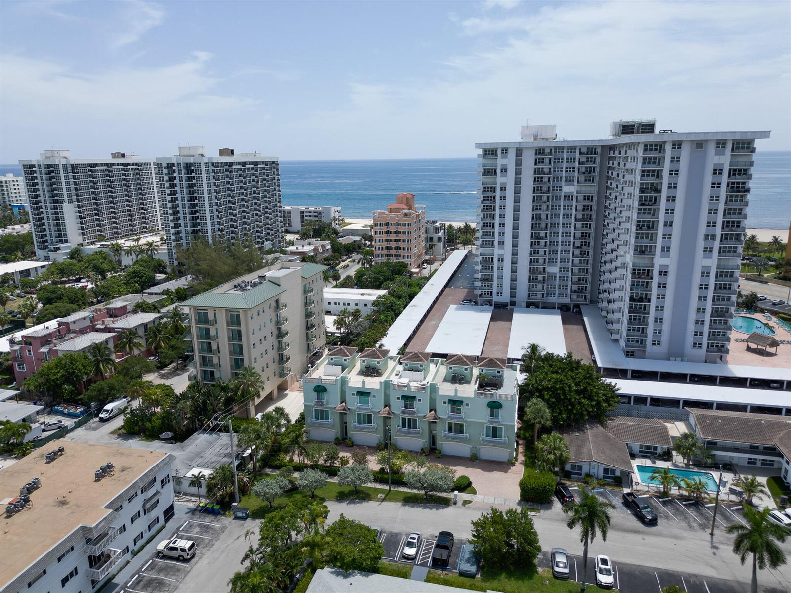 430 SUNSET Drive, Pompano Beach FL 33062