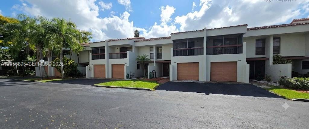 Lauderhill, FL