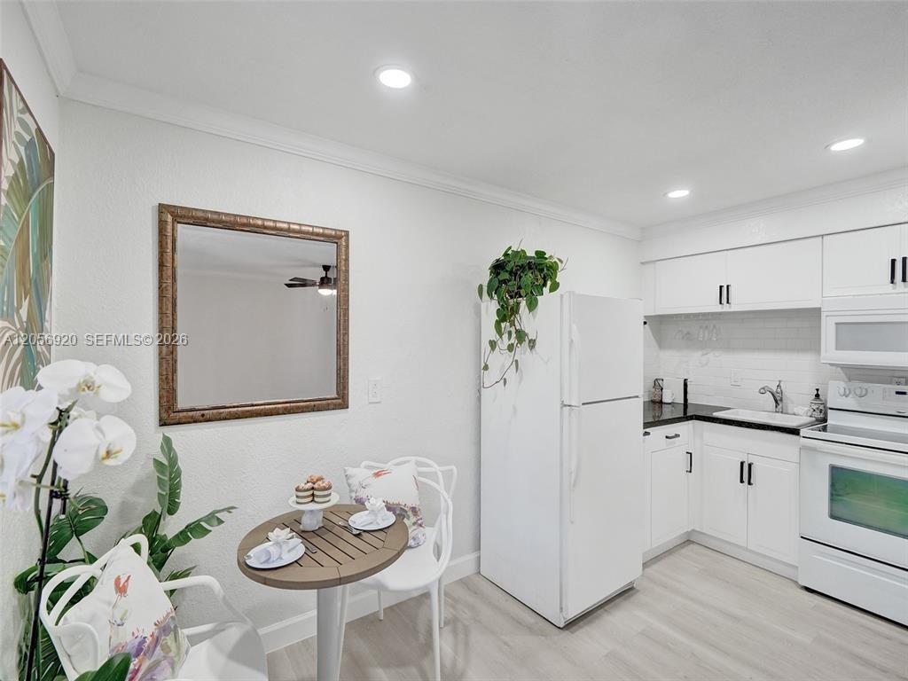 1808 NE 11th Ave # 1, Fort Lauderdale FL 33305