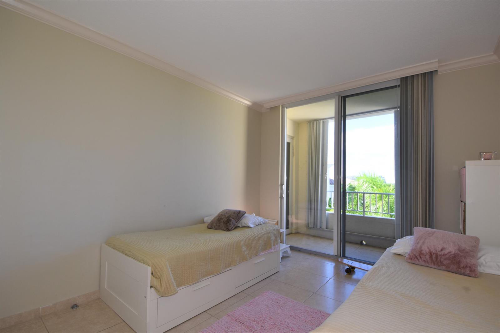 707 CRANDON Boulevard # 8, Key Biscayne FL 33149