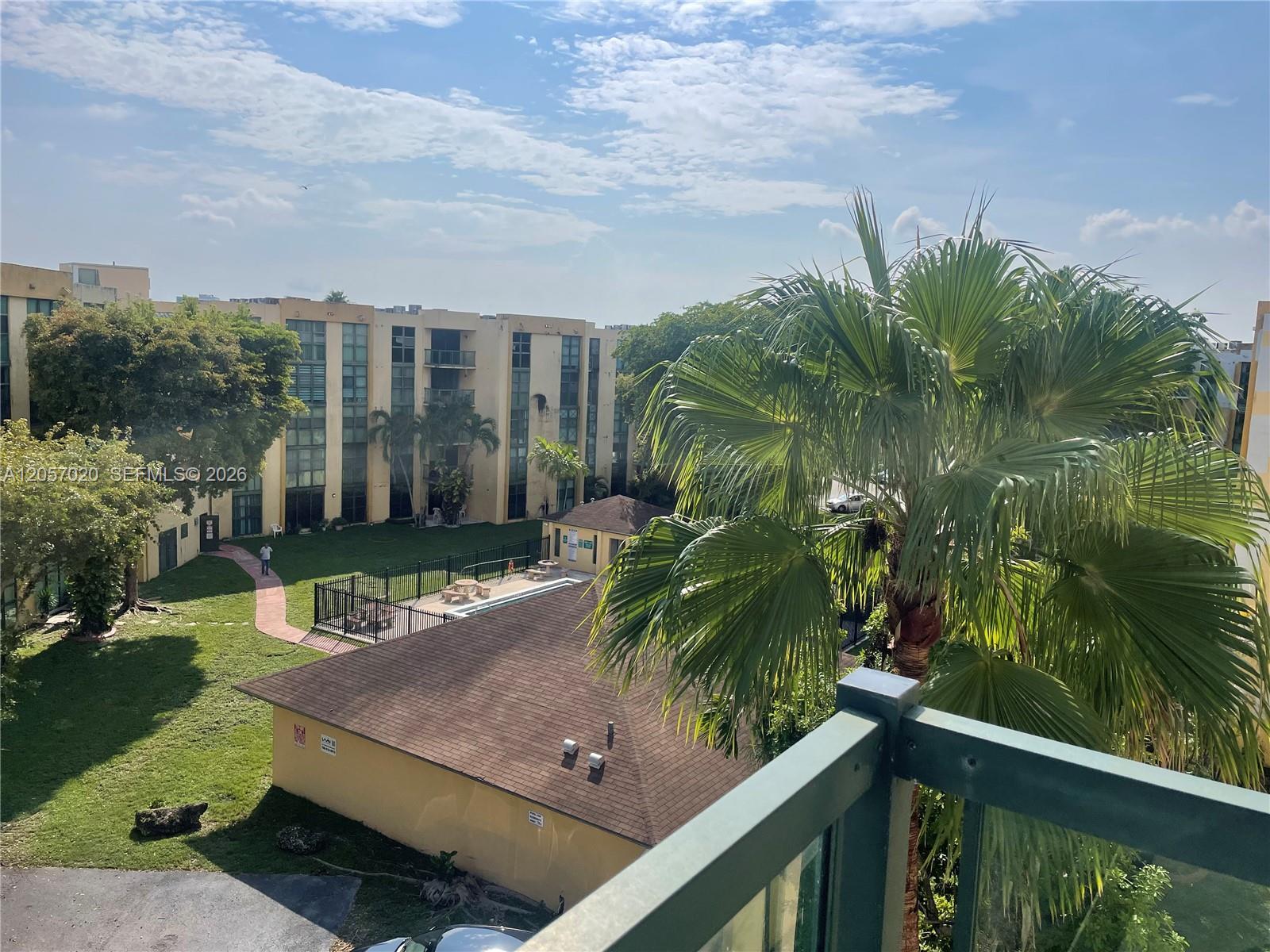 11780 SW 18th St # 2, Miami FL 33175