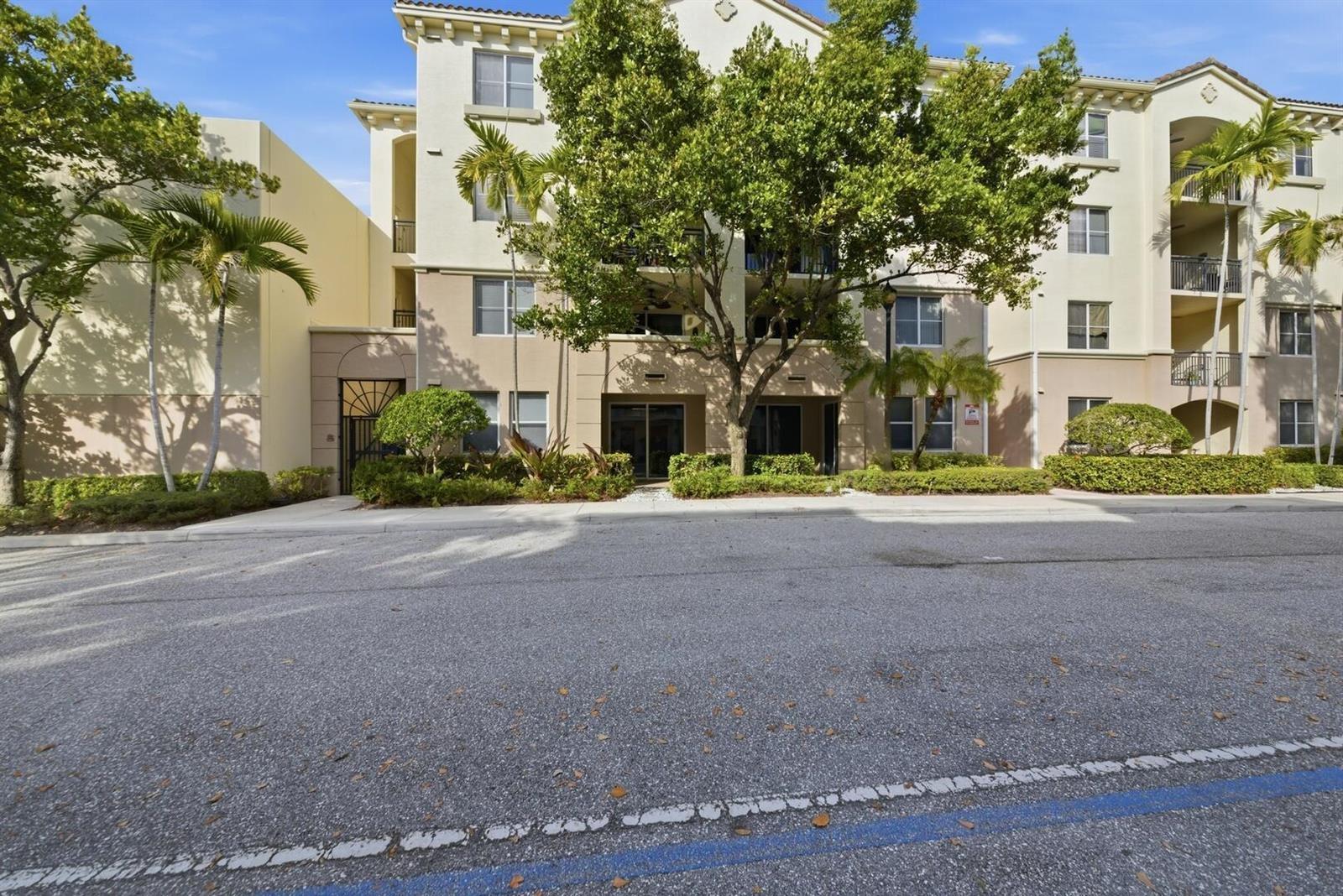 4 Renaissance Way # 110, Boynton Beach FL 33426