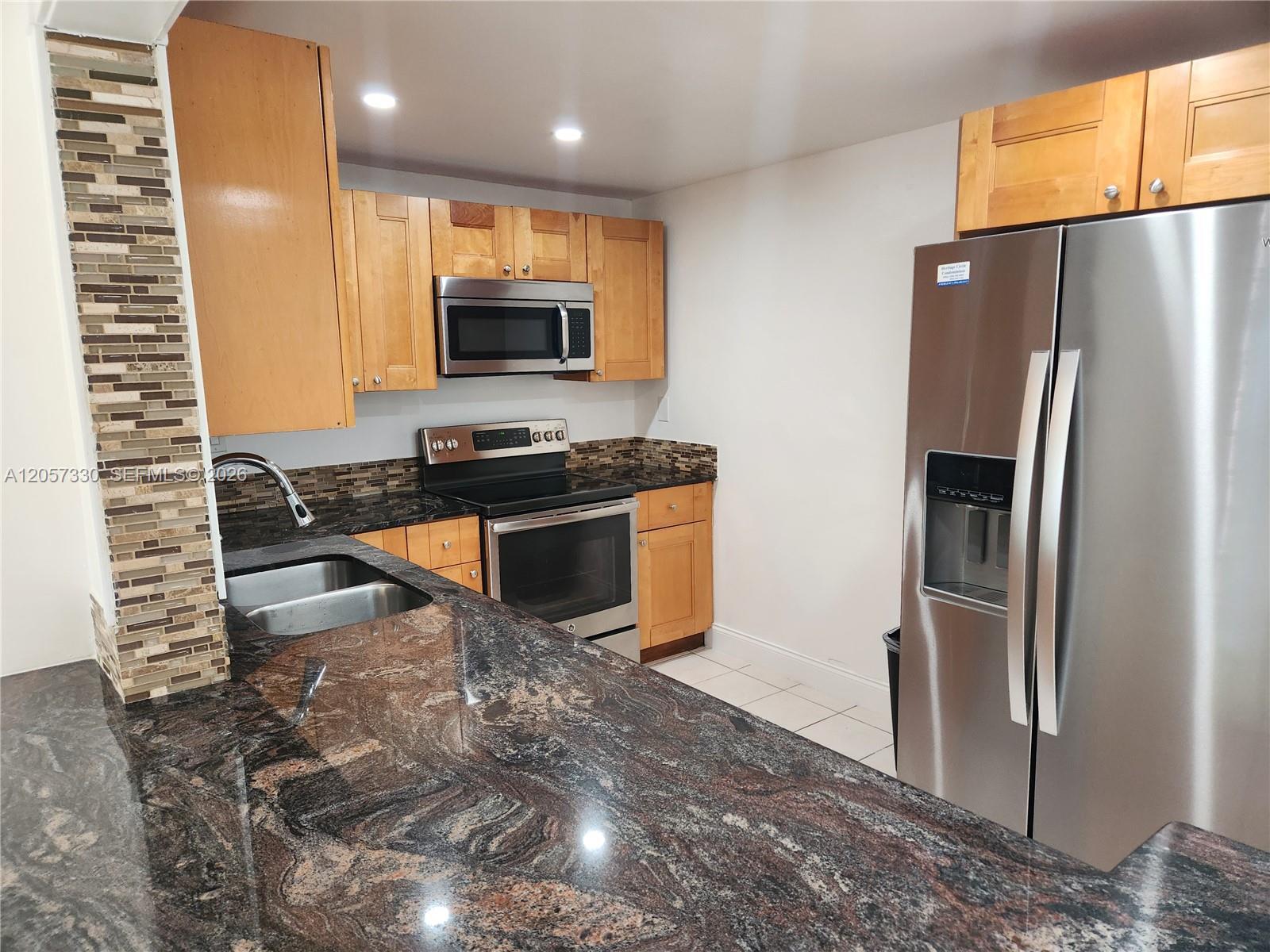 4384 NW 9th Ave # 1D, Deerfield Beach FL 33064