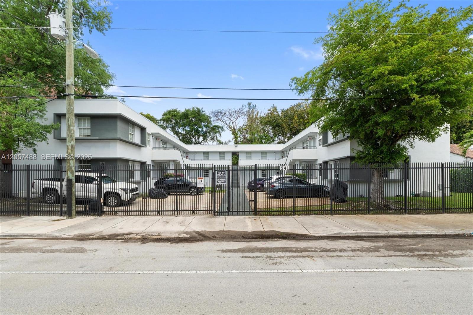 541 NE 62nd St # 13, Miami FL 33138