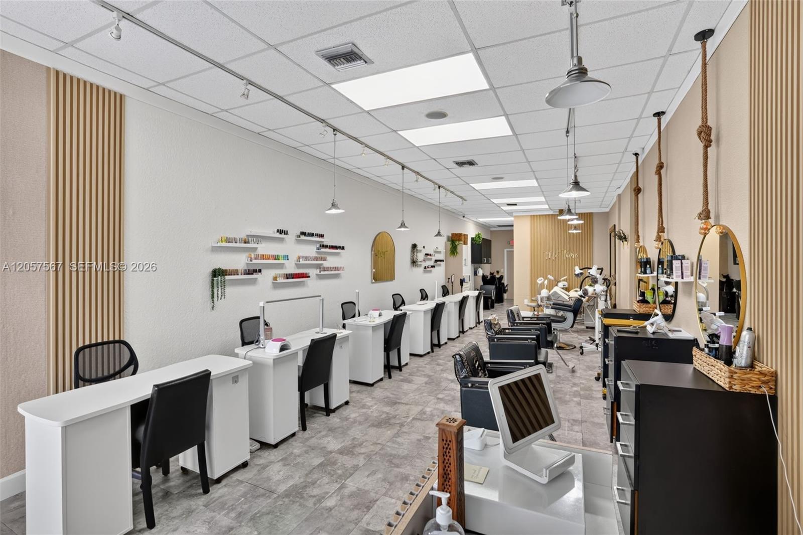 Full Service Salon for Sale in Miami, Miami FL 33173