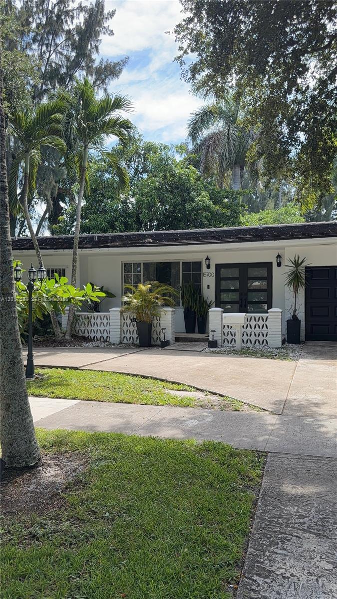 15700 N Miami Ave, Miami FL 33169