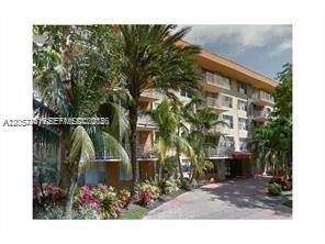 1800 Sans Souci Blvd # 102, North Miami FL 33181