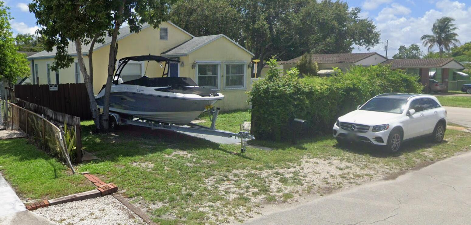 2246 WILSON Street, Hollywood FL 33020