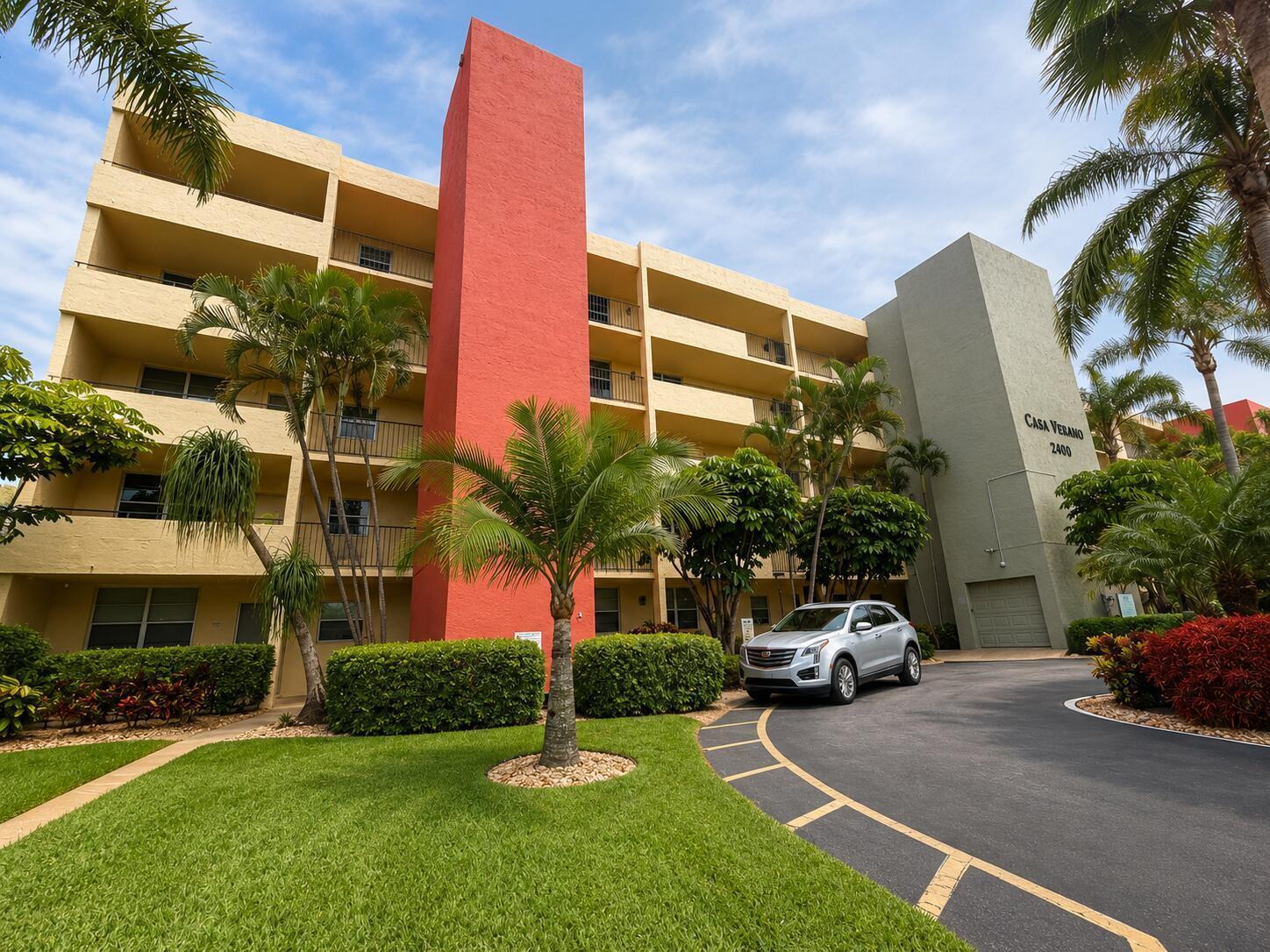 2400 NE 10TH Street # 205, Pompano Beach FL 33062