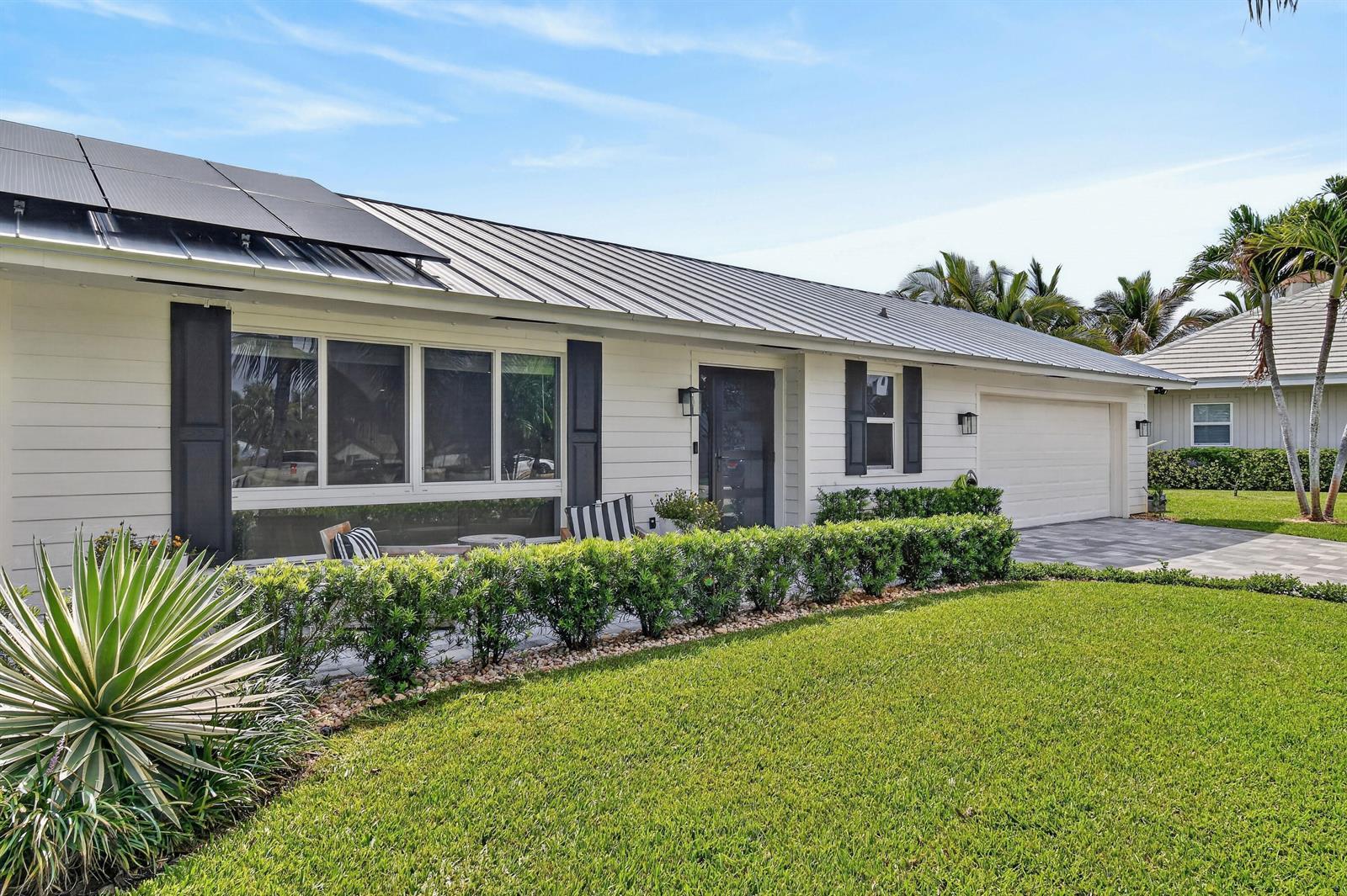 46 DOGWOOD Ridge, Tequesta FL 33469