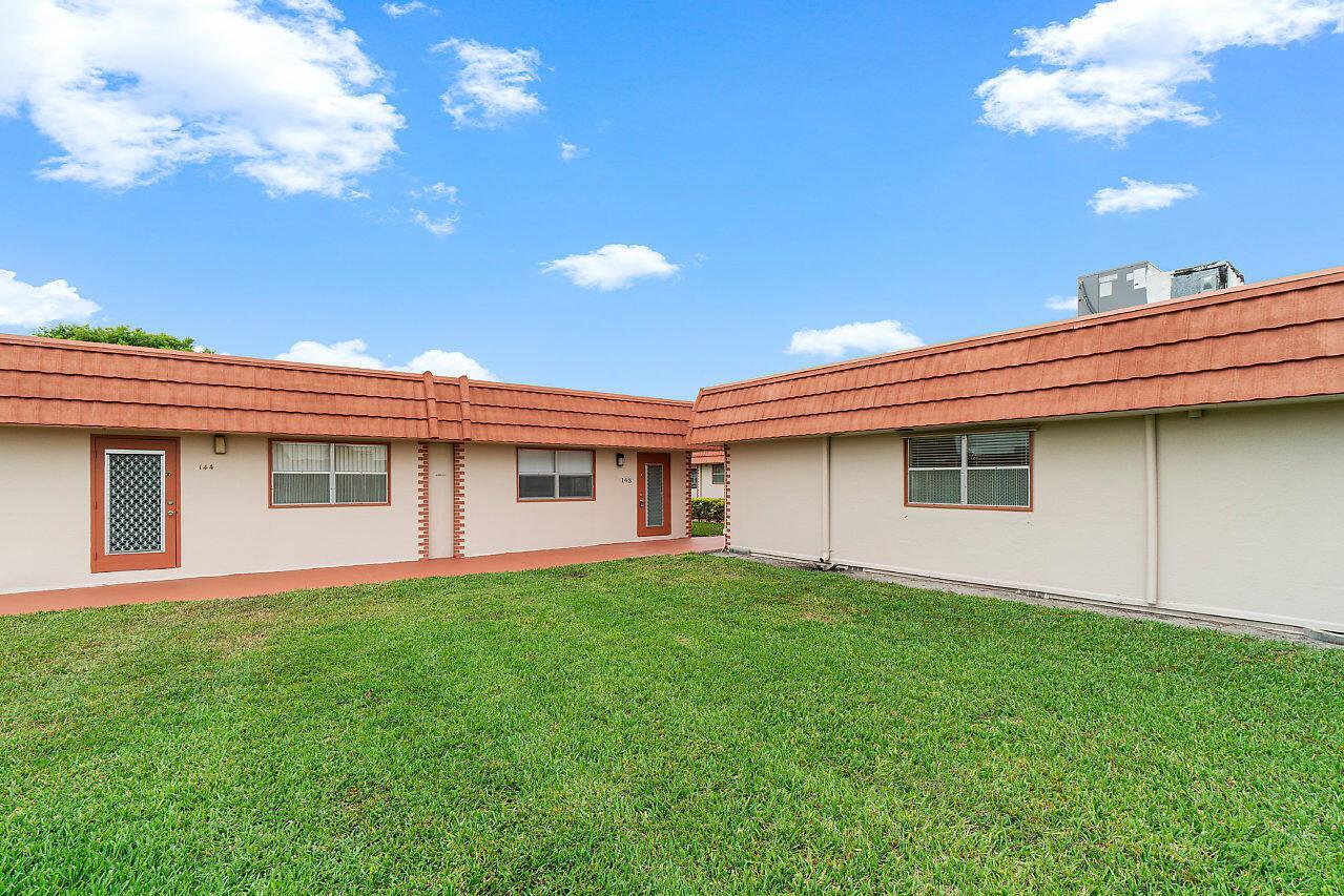 143 SEVILLE E, Delray Beach FL 33446