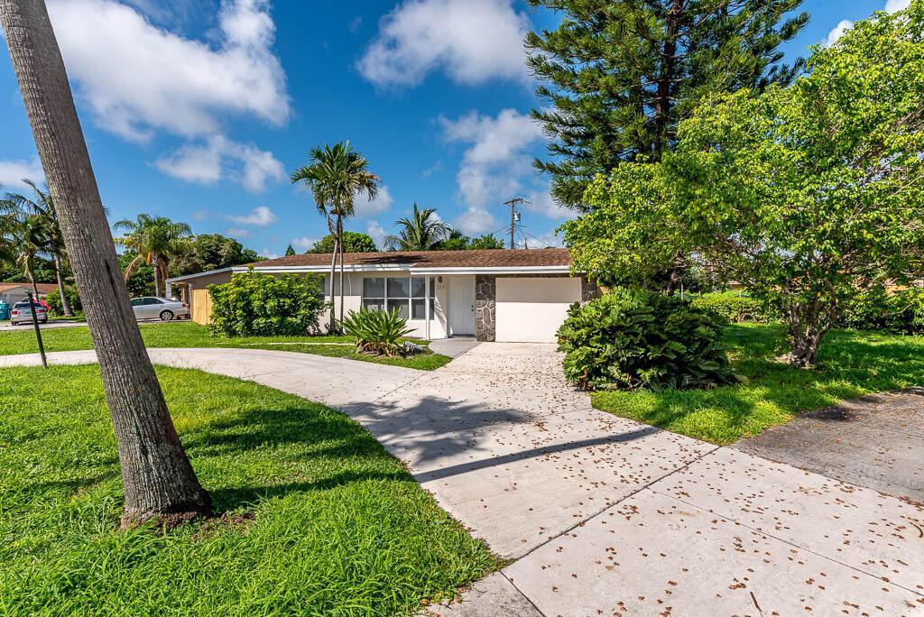 314 E Gateway Boulevard, Boynton Beach FL 33435