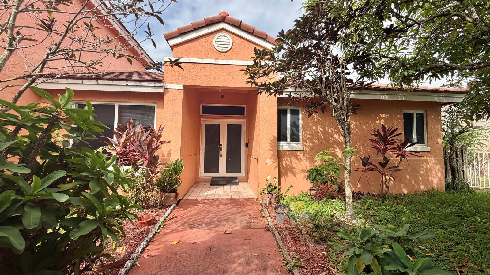 3130 Sunset Circle, Margate FL 33063