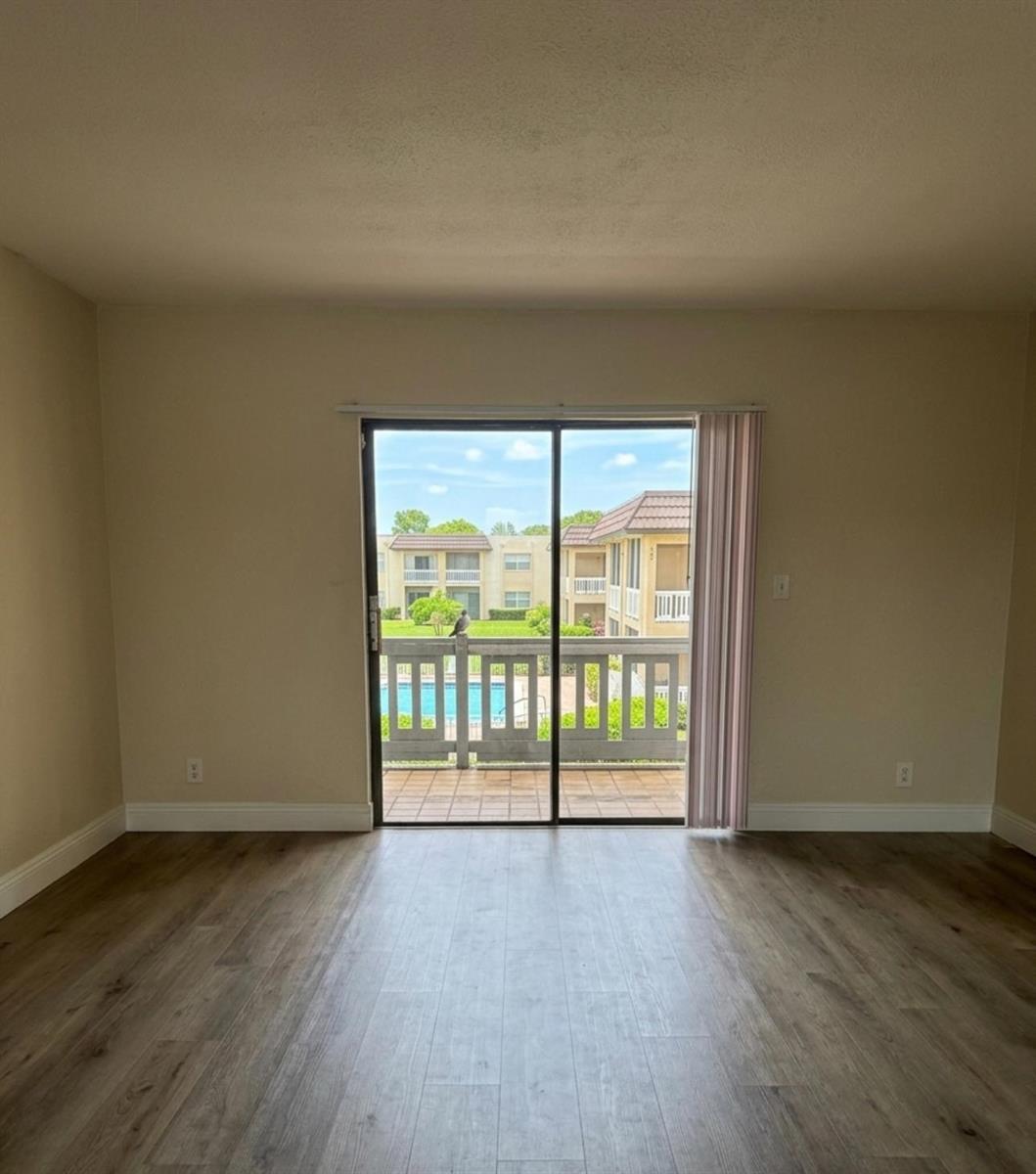 5861 NW 16TH Place # 303, Sunrise FL 33313