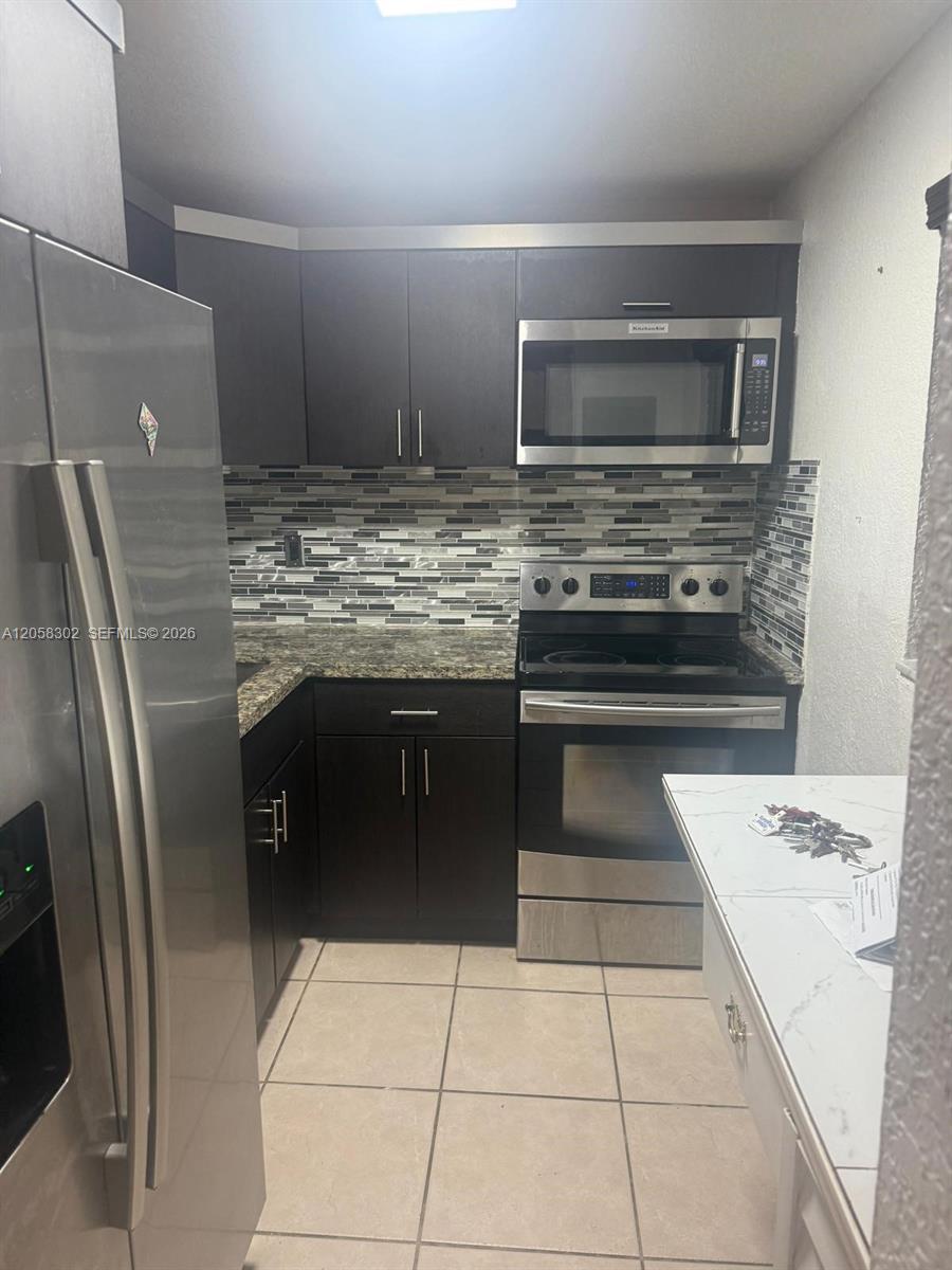 6095 W 18th Ave # S106, Hialeah FL 33012