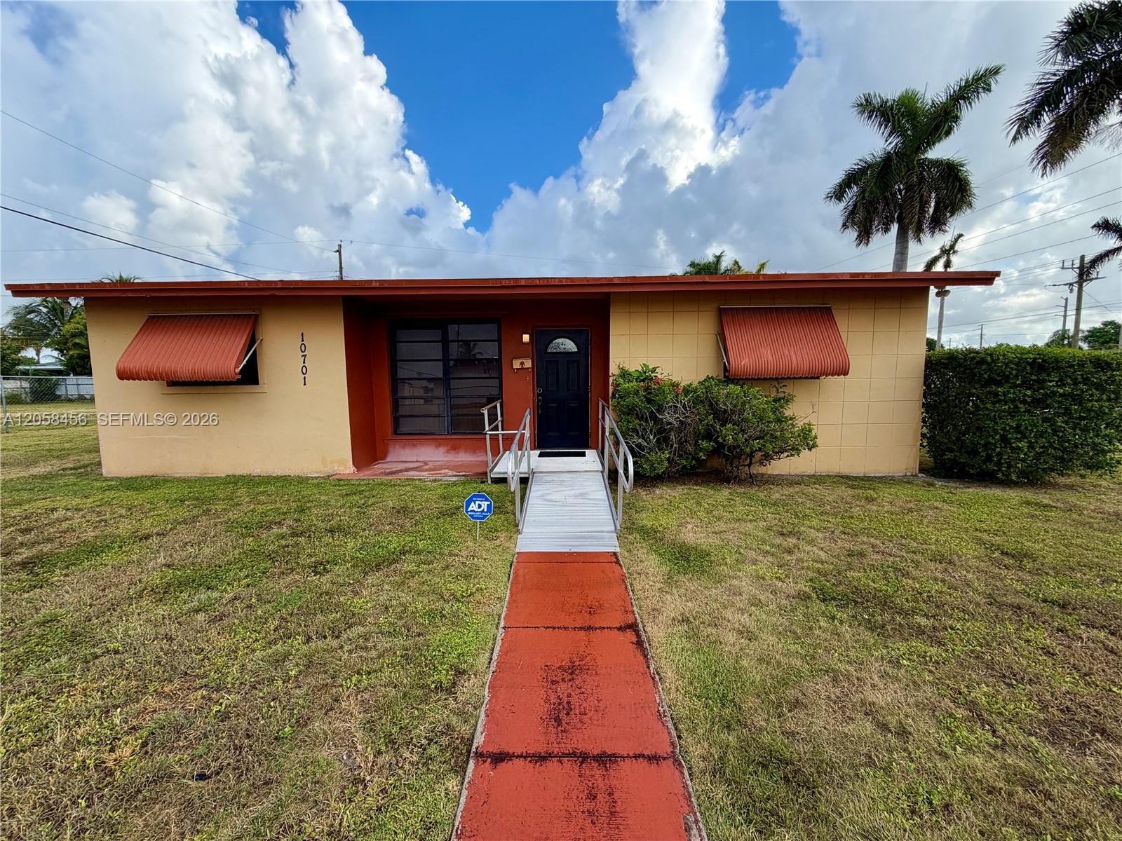 10701 SW 149th St, Miami FL 33176