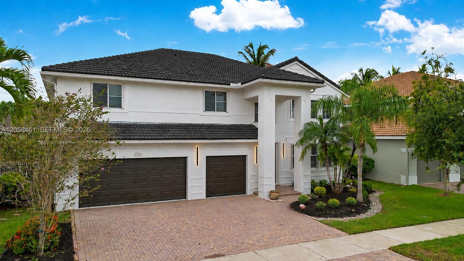 1665 Osprey Bnd, Weston FL 33327
