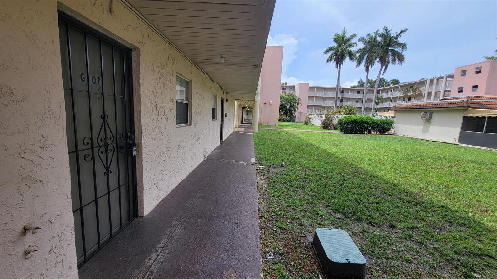 2800 NW 56TH Avenue # G107, Lauderhill FL 33313