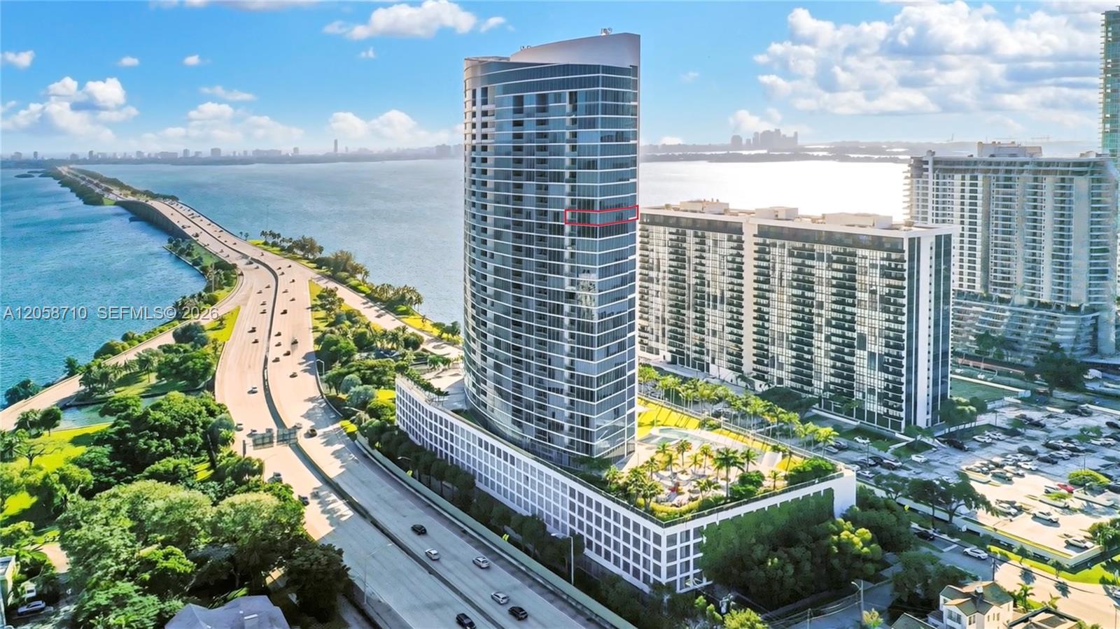 601 NE 36th St # 2401, Miami FL 33137