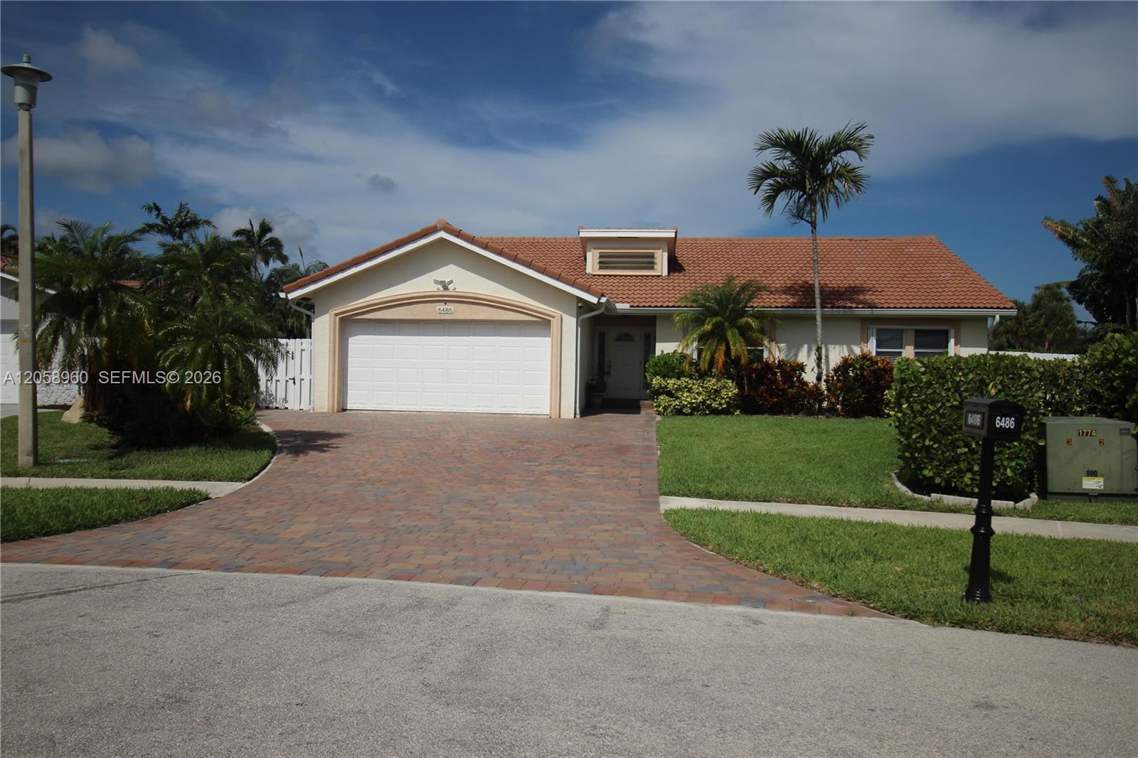 6486 Woodbury Rd, Boca Raton FL 33433