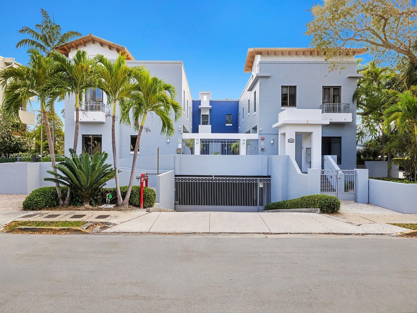 5864 SW 74th Ter # G, South Miami FL 33143