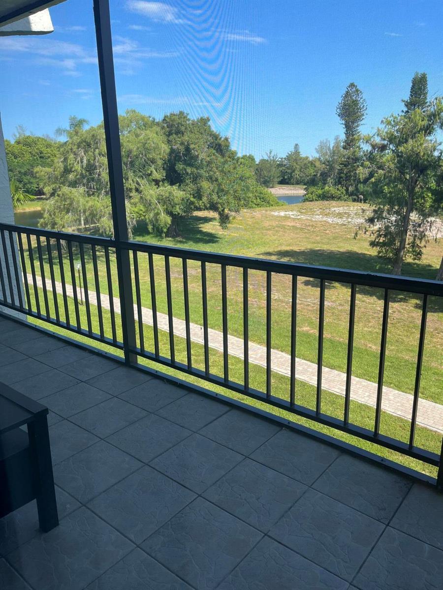 6020 NW 44TH Street # 308, Lauderhill FL 33319