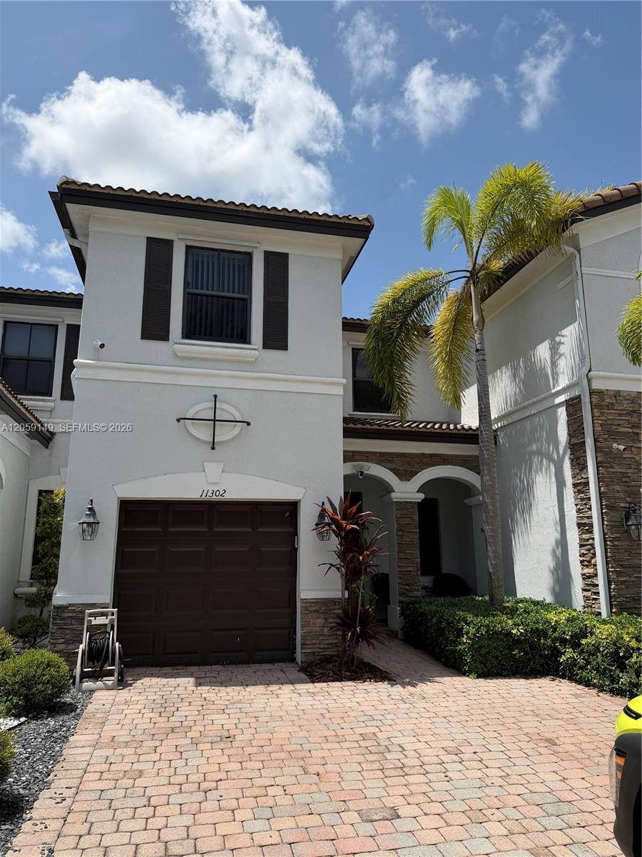 11302 NW 88th Ter # 11302, Doral FL 33178