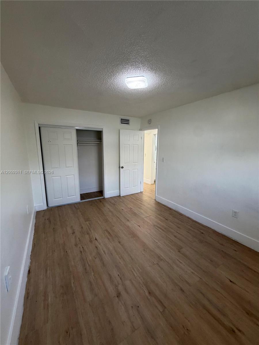 434 SW 6th ST # 6, Miami FL 33130