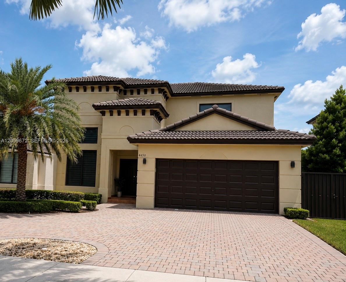 4450 SW 164 Ave, Miami FL 33185