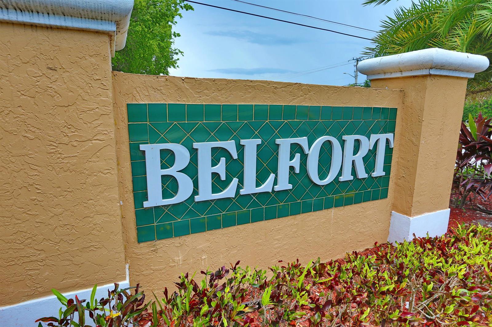 9968 N Belfort Circle, Tamarac FL 33321