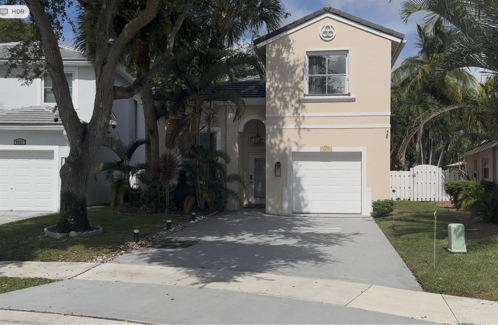 5655 LA QUINTA Court, Lake Worth FL 33463