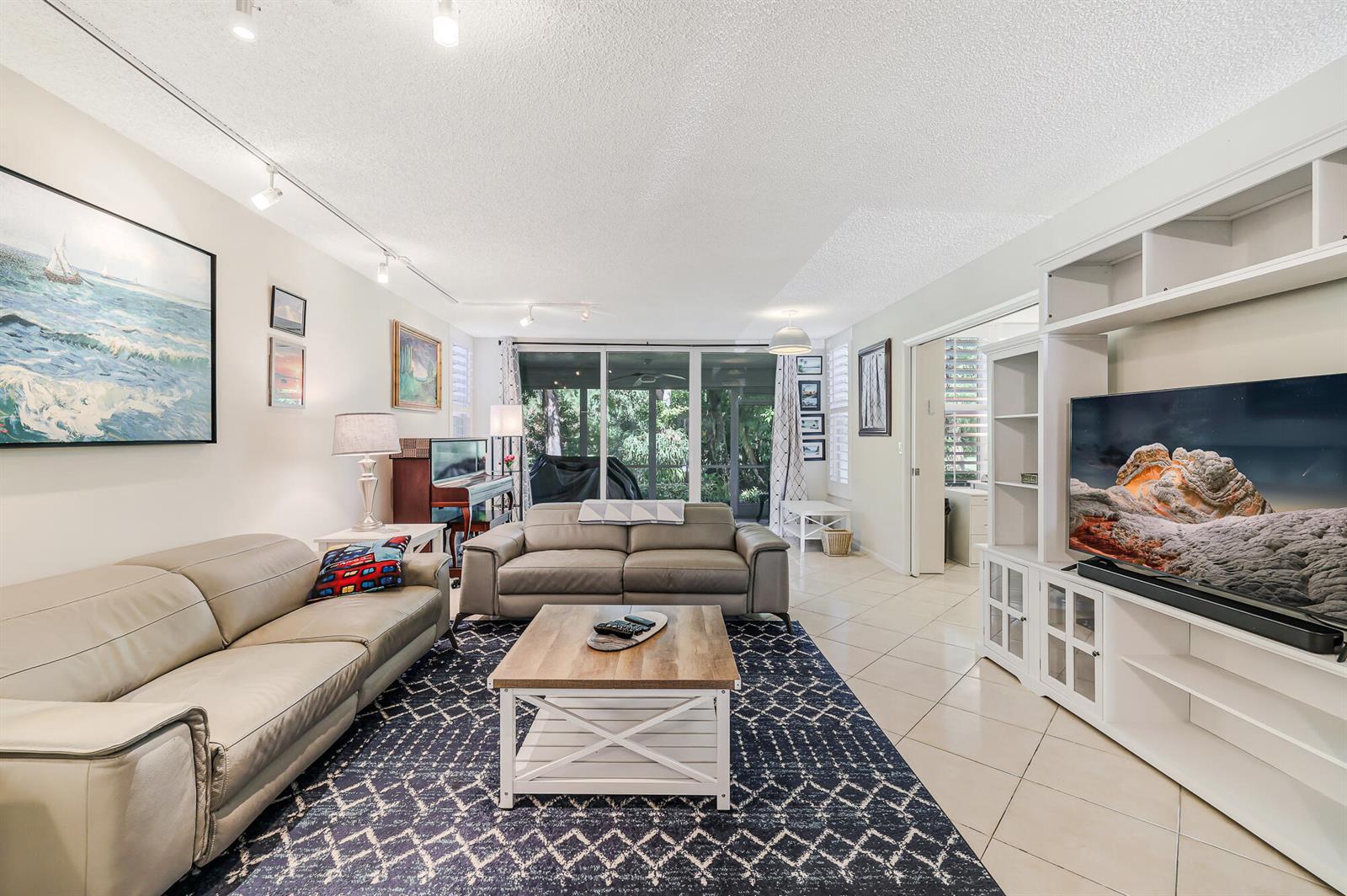 933 Cypress Grove Drive # 103, Pompano Beach FL 33069
