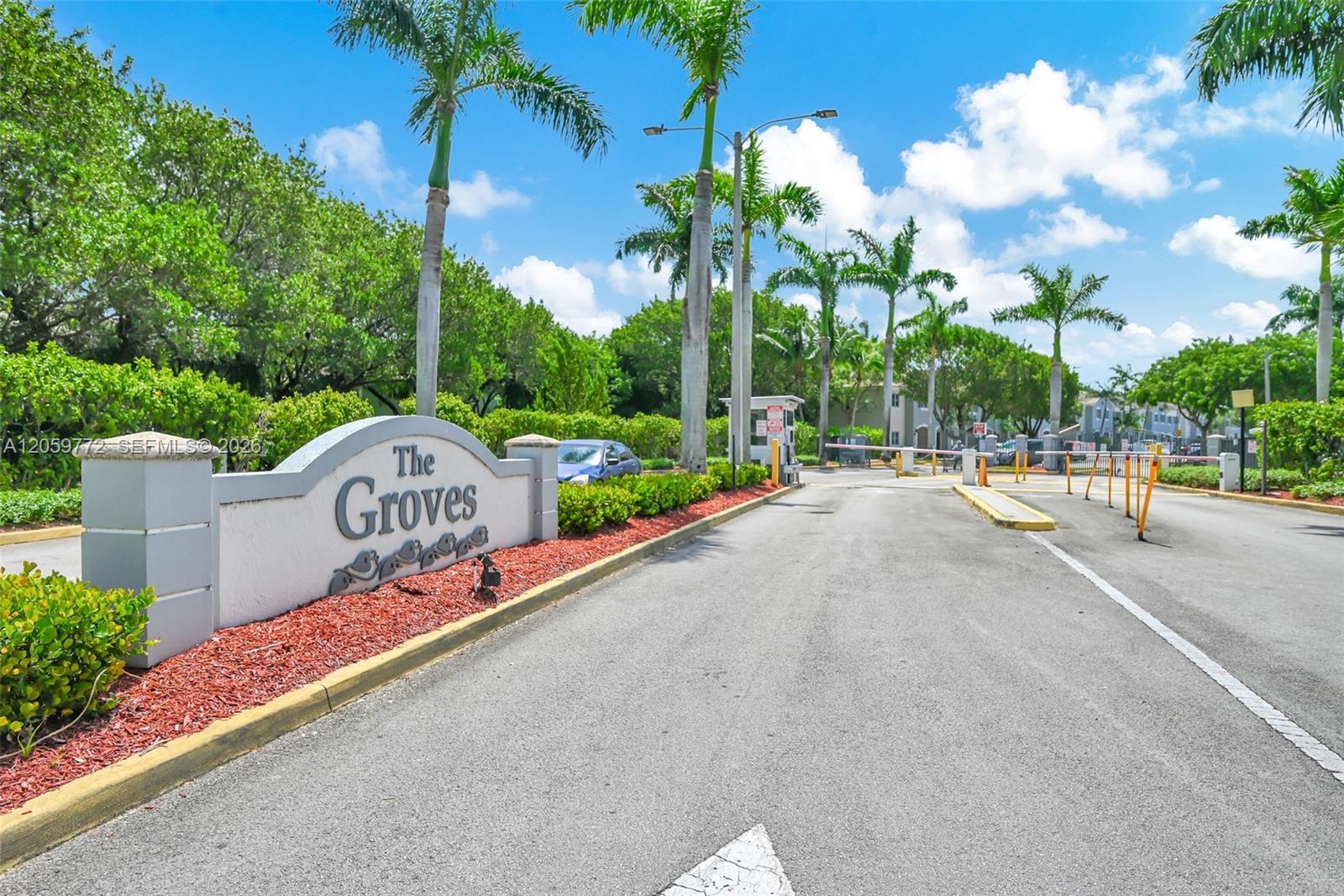 1681 SE 30th St # 1681, Homestead FL 33035