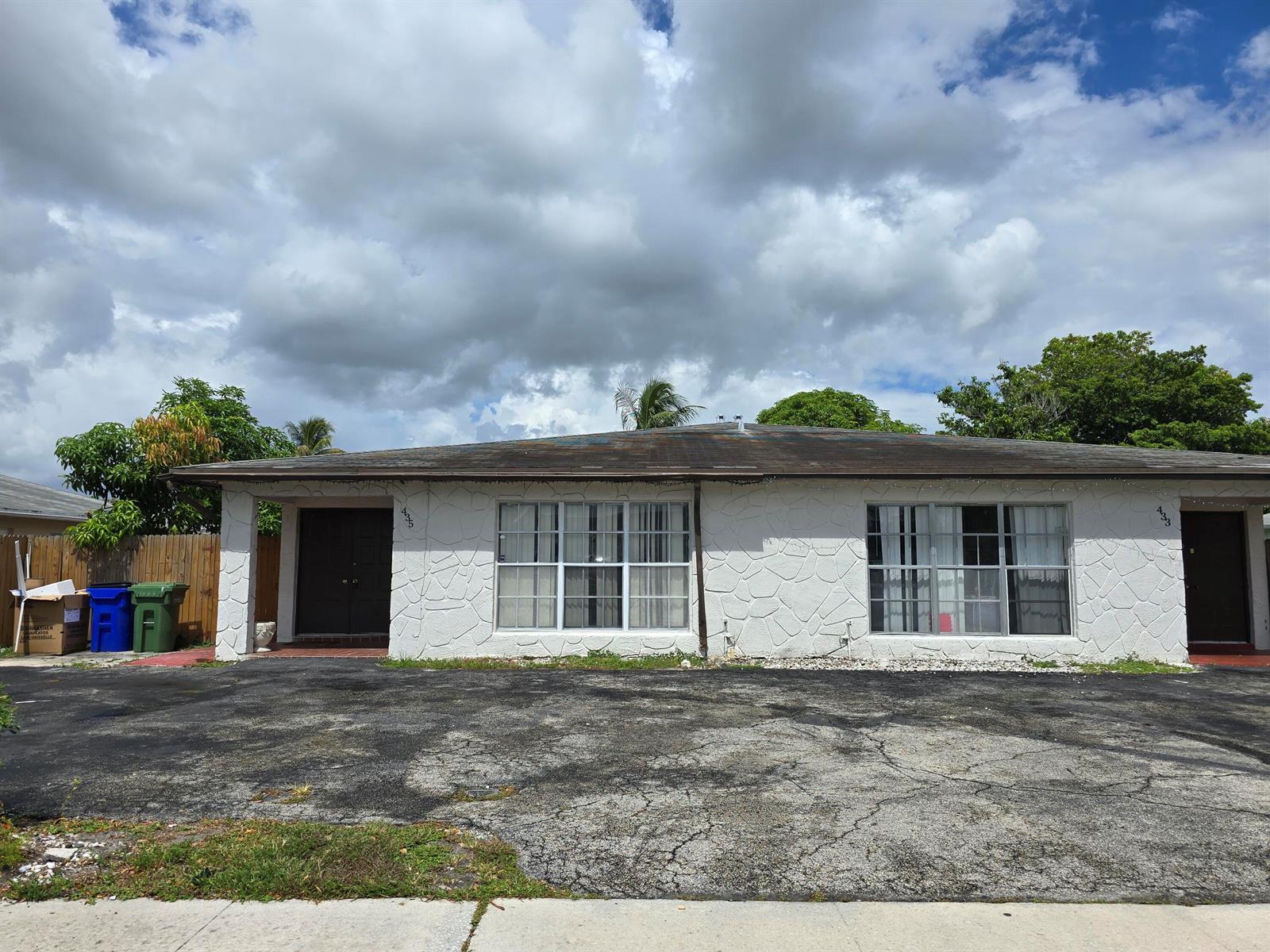 435 SW 61st Terrace, Margate FL 33068