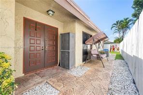 7433 SW 13TH Street SW, North Lauderdale FL 33068