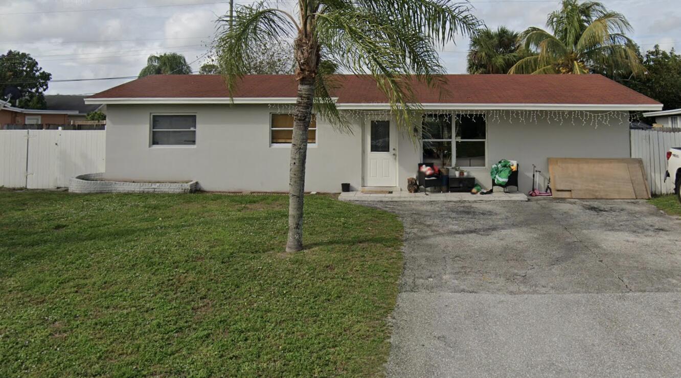 621 Casper Avenue, West Palm Beach FL 33413